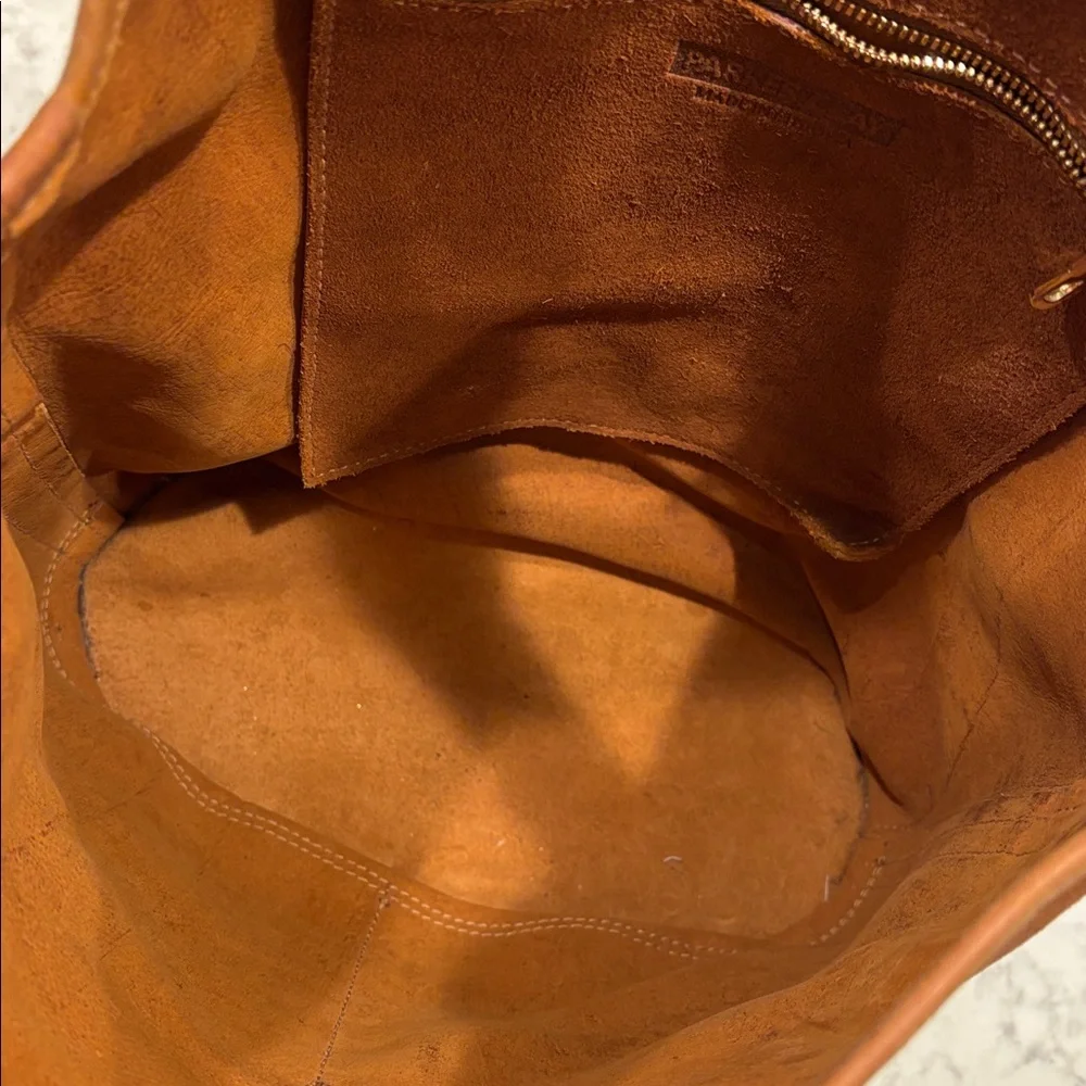 Parker Clay Topanga Everyday‎ Bucket Bag Suede Leather Purse